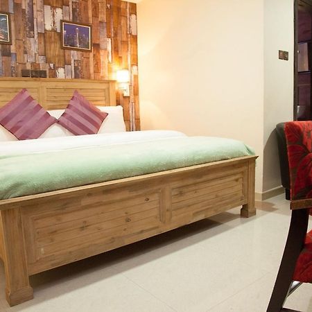 Villa Toscana Hotel And Suits Лаґос Екстер'єр фото