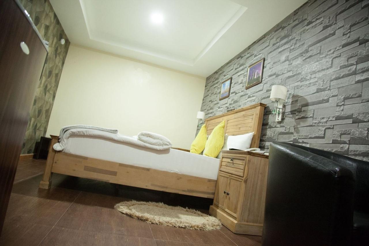 Villa Toscana Hotel And Suits Лаґос Екстер'єр фото