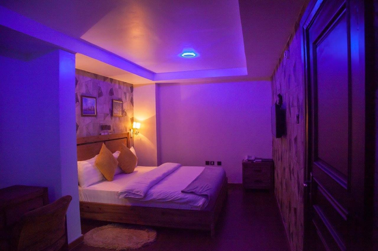 Villa Toscana Hotel And Suits Лаґос Екстер'єр фото