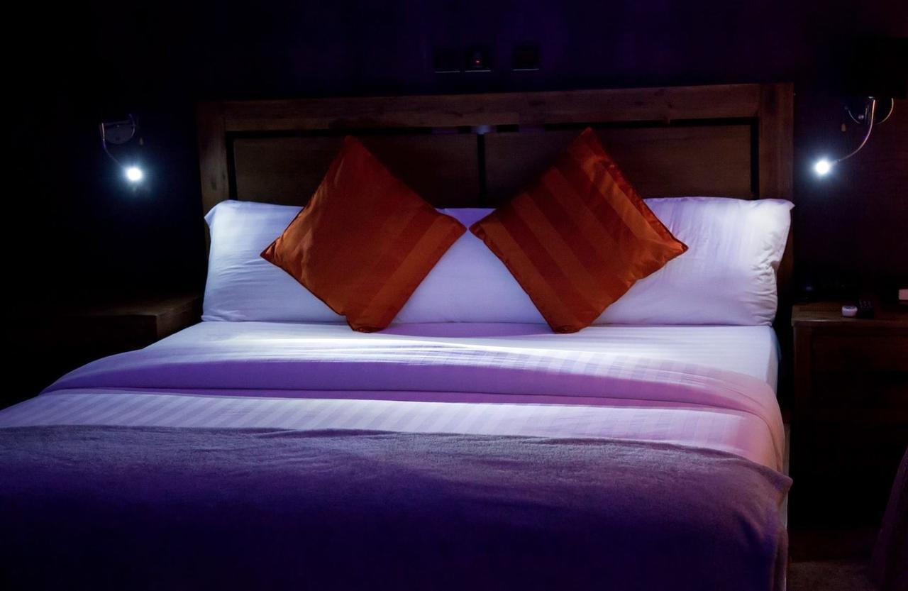 Villa Toscana Hotel And Suits Лаґос Екстер'єр фото
