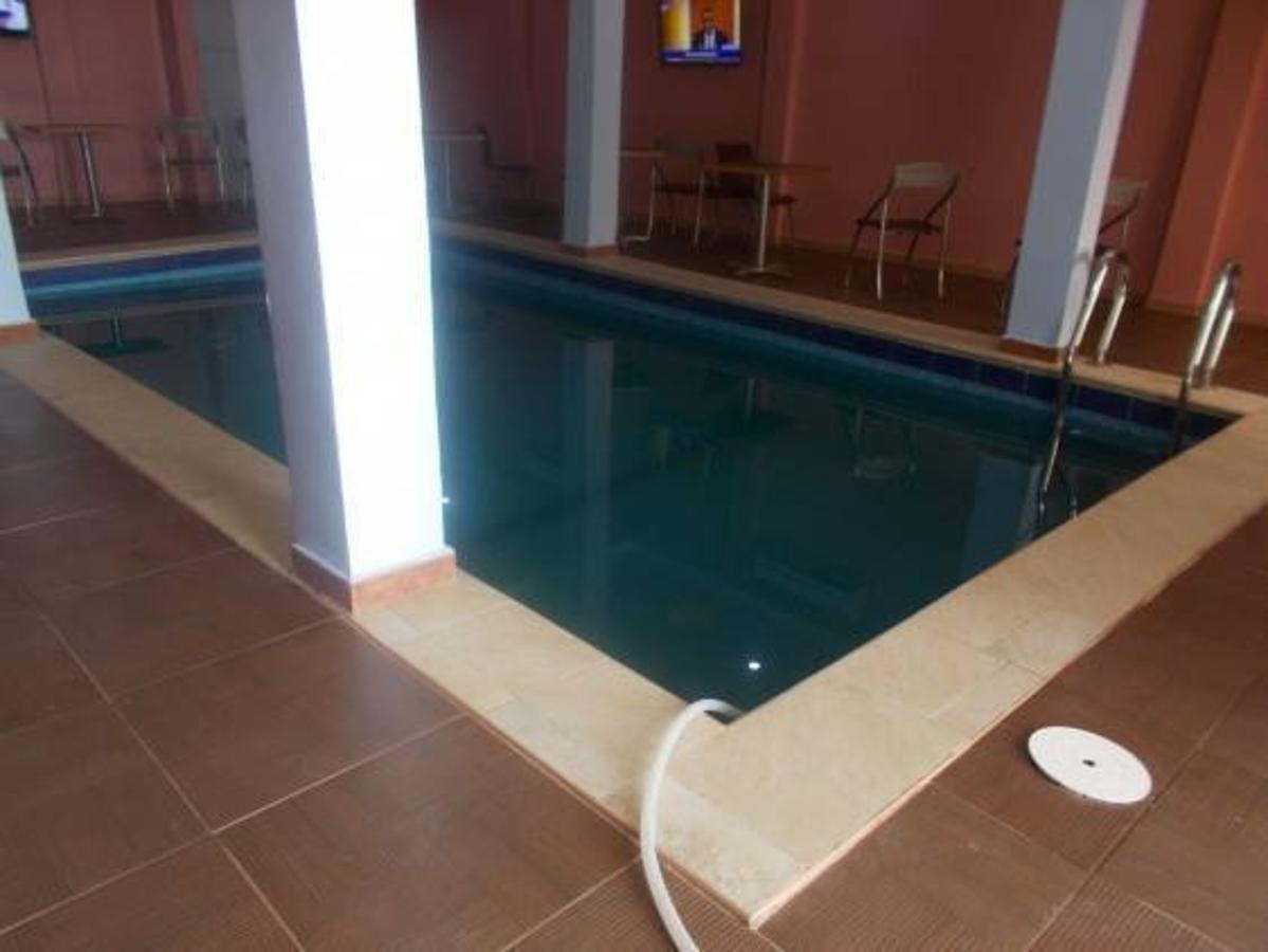Villa Toscana Hotel And Suits Лаґос Екстер'єр фото